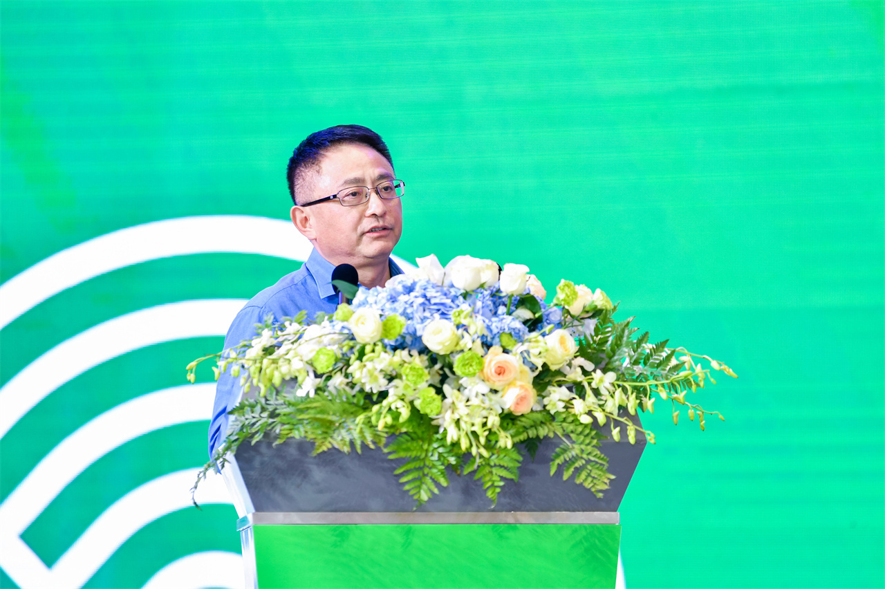 张剑作主旨演讲