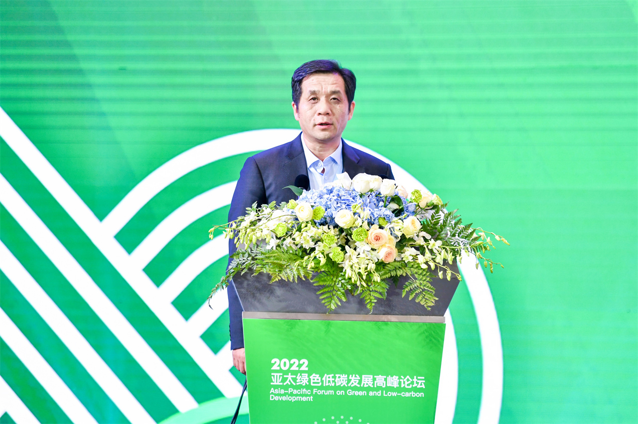 刘昕作主旨演讲
